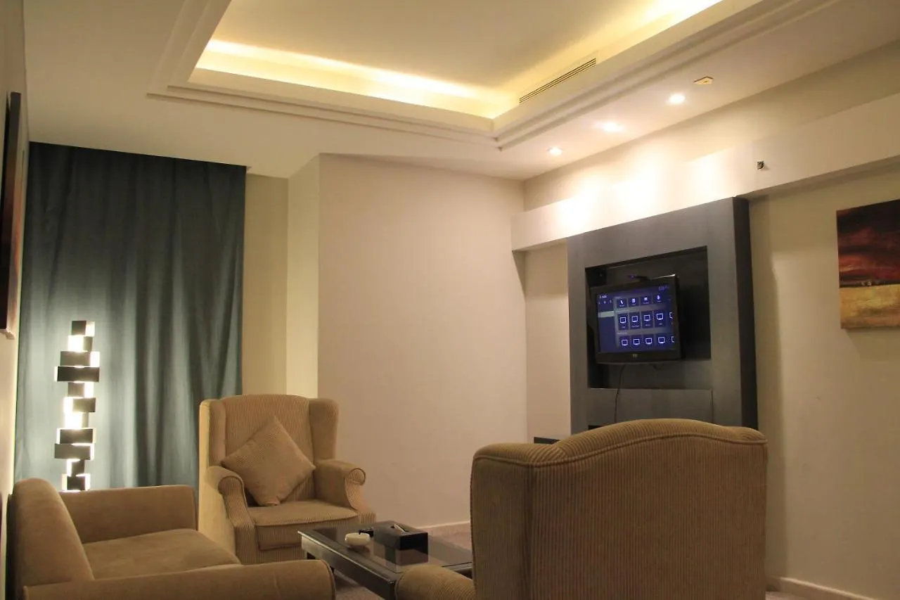 Business Inn Tahlia Hotel Riyadh