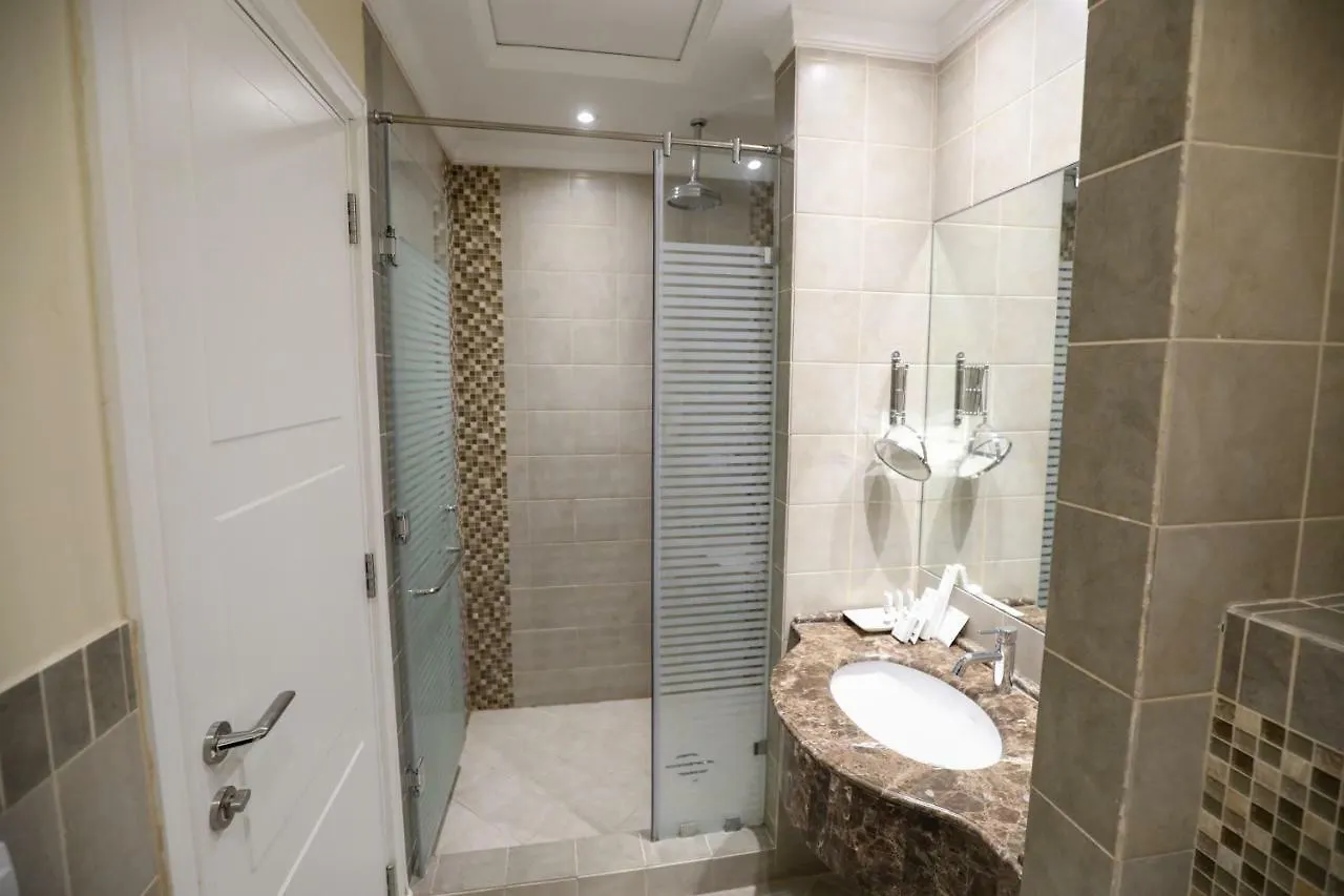 Business Inn Tahlia Hotel Riyadh